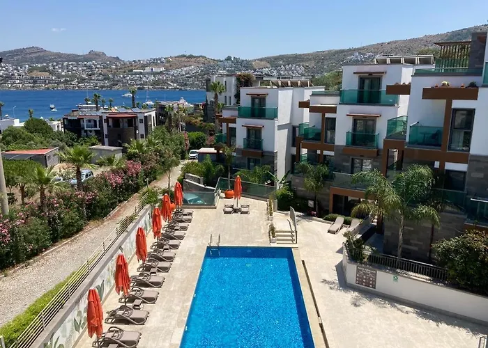 Palm Hills Bodrum Szálloda *